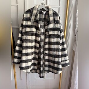Teddy Plaid Button-Front Jacket - Black & White